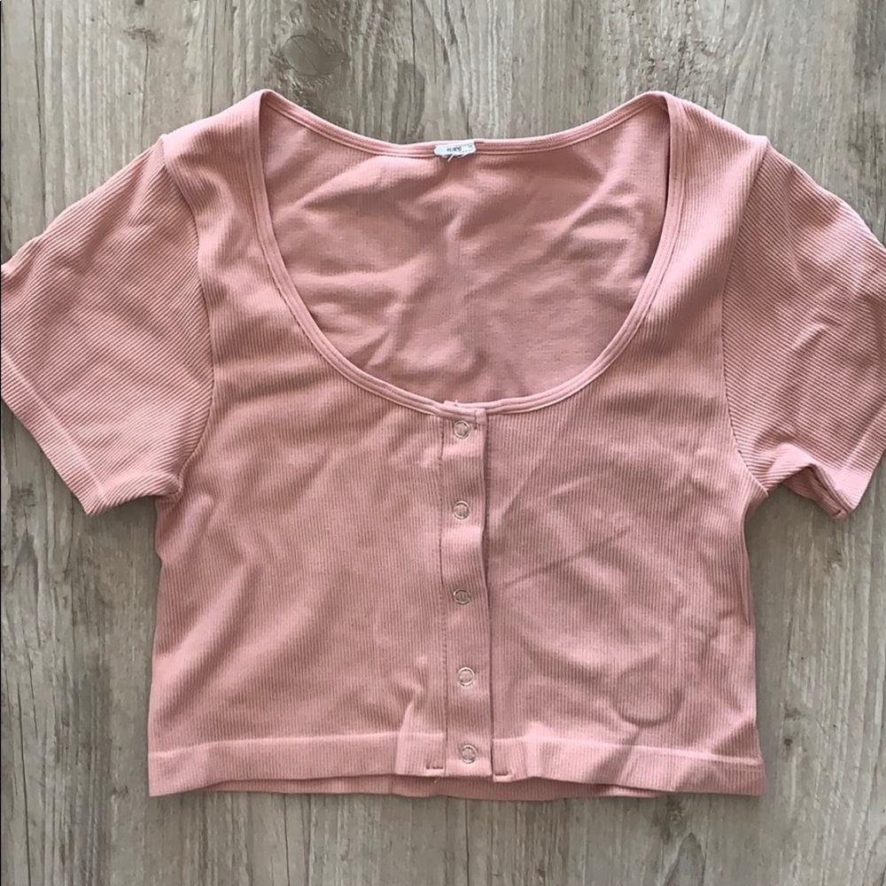 Button Up Crop stop